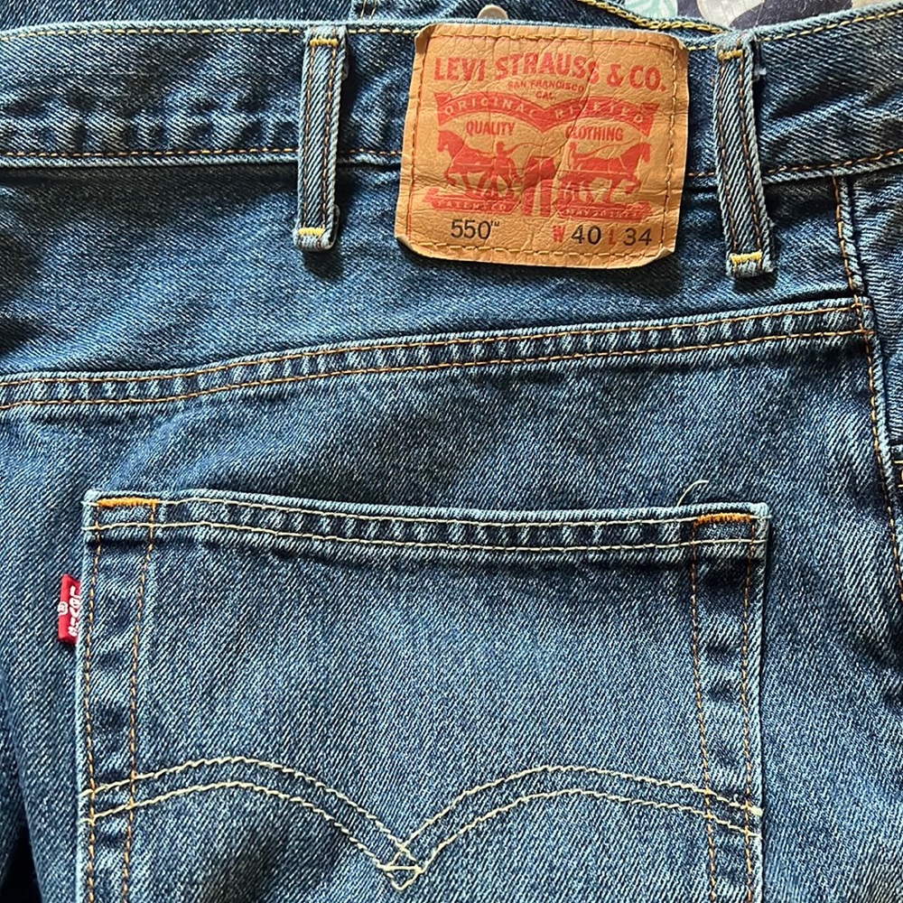 Men’s Levi jeans - Picture 1 of 4